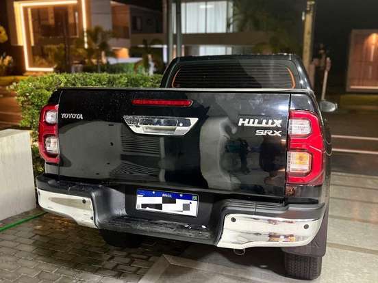 TOYOTA-HILUX-2.8 D-4D TURBO DIESEL CD SRX 4X4 AUTOMÁTICO TOYOTA-HILUX-2021