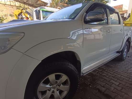 TOYOTA-HILUX-3.0 SRV 4X4 CD 16V TURBO INTERCOOLER DIESEL 4P AUTOMÁTICO TOYOTA-HILUX-2012