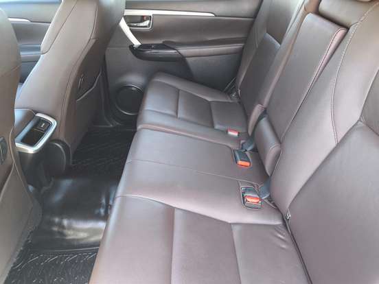 TOYOTA-HILUX SW4-2.7 SRV 7 LUGARES 4X2 16V FLEX 4P AUTOMÁTICO TOYOTA-HILUX SW4-2020