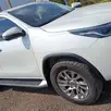 TOYOTA HILUX SW4 2.8 D-4D TURBO DIESEL SRX 7L 4X4 AUTOMÁTICO TOYOTA HILUX SW4 2.8 D-4D TURBO DIESEL SRX 7L 4X4 AUTOMÁTICO