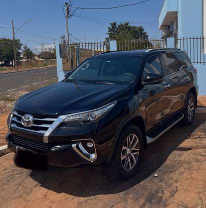 TOYOTA-HILUX SW4-2018