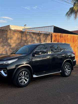 TOYOTA-HILUX SW4-2018
