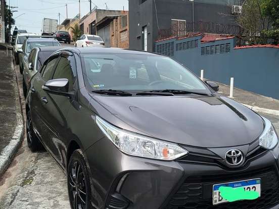 TOYOTA-YARIS-1.5 16V FLEX SEDAN XL LIVE MULTIDRIVE TOYOTA-YARIS-2022