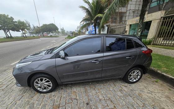 TOYOTA YARIS 1.5 16V FLEX XS CONNECT MULTIDRIVE