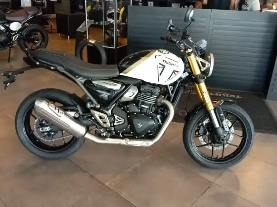 TRIUMPH SPEED 400 TRIUMPH SPEED 400
