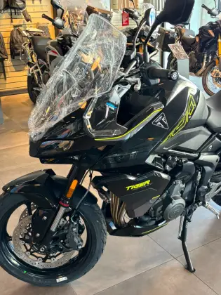 TRIUMPH TIGER 800 SPORT TRIUMPH TIGER 800 SPORT