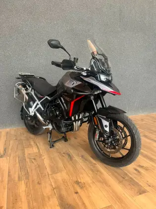 TRIUMPH TIGER 900 GT PRO TRIUMPH TIGER 900 GT PRO