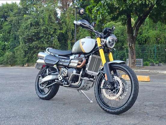 TRIUMPH-BONNEVILLE SCRAMBLER 1200 XE TRIUMPH-BONNEVILLE SCRAMBLER 1200 XE-2025