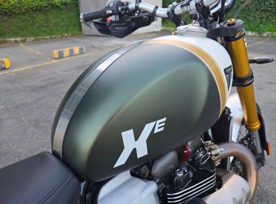 TRIUMPH-BONNEVILLE SCRAMBLER 1200 XE-2025