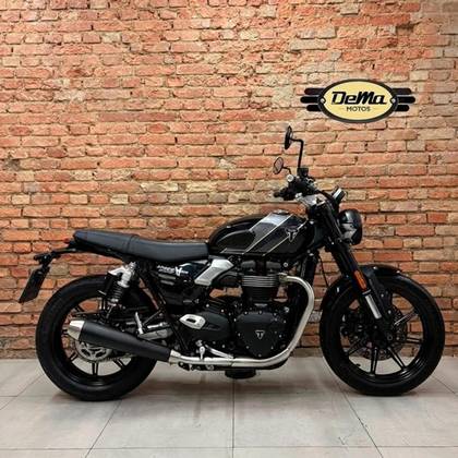 TRIUMPH SPEED TWIN 900 