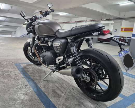 TRIUMPH-SPEED TWIN-2024