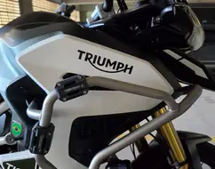 TRIUMPH TIGER 1200 RALLY EXPLORER TRIUMPH TIGER 1200 RALLY EXPLORER