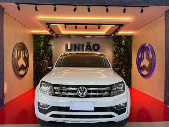 VOLKSWAGEN-AMAROK-2018