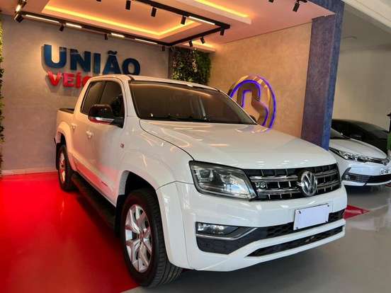 VOLKSWAGEN-AMAROK-2.0 HIGHLINE 4X4 CD 16V TURBO INTERCOOLER DIESEL 4P AUTOMÁTICO VOLKSWAGEN-AMAROK-2018
