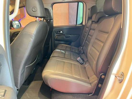 VOLKSWAGEN-AMAROK-2018
