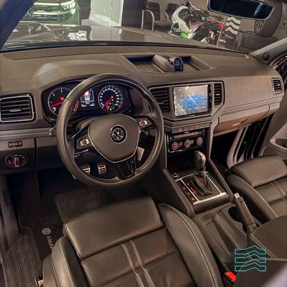 VOLKSWAGEN-AMAROK-2024