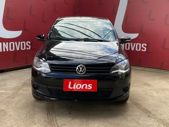 VOLKSWAGEN-FOX-1.0 MI 8V FLEX 4P MANUAL VOLKSWAGEN-FOX-2013