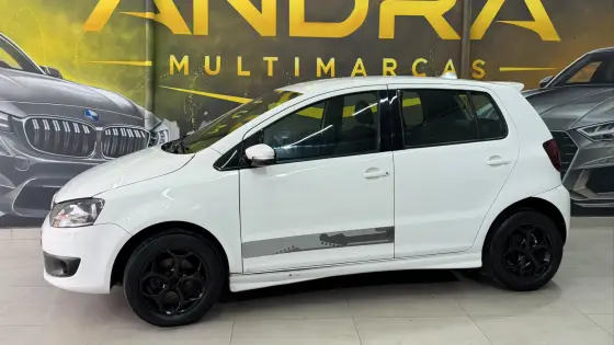 VOLKSWAGEN FOX 1.6 MI ROCK IN RIO 8V FLEX 4P MANUAL VOLKSWAGEN FOX 1.6 MI ROCK IN RIO 8V FLEX 4P MANUAL