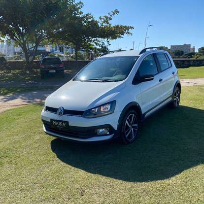 VOLKSWAGEN-FOX-1.6 MSI TOTAL FLEX XTREME 4P MANUAL VOLKSWAGEN-FOX-2017