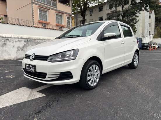 VOLKSWAGEN-FOX-1.6 MSI TRENDLINE 8V FLEX 4P MANUAL VOLKSWAGEN-FOX-2015