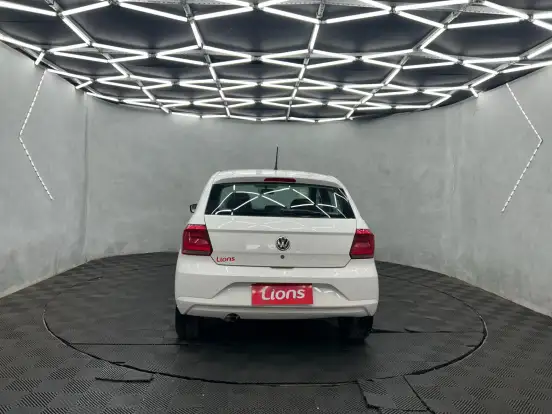 VOLKSWAGEN-GOL-2023