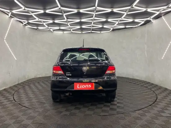 VOLKSWAGEN-GOL-2013