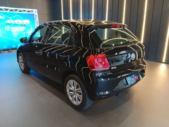 VOLKSWAGEN-GOL-2021