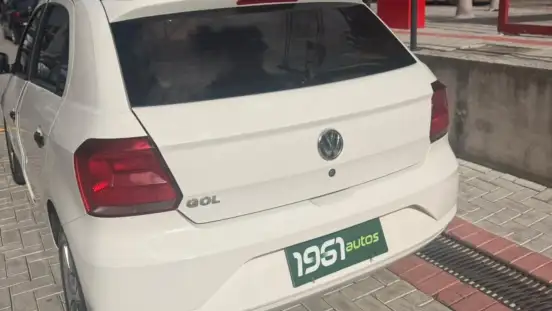 VOLKSWAGEN-GOL-2021