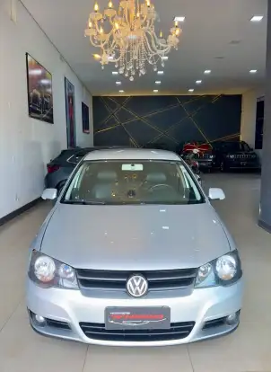 VOLKSWAGEN-GOLF-2009