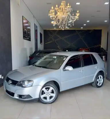VOLKSWAGEN-GOLF-2009