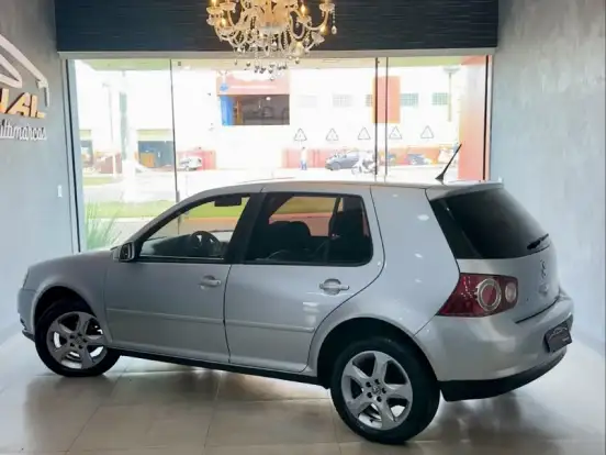 VOLKSWAGEN-GOLF-1.6 MI SPORTLINE 8V FLEX 4P MANUAL VOLKSWAGEN-GOLF-2009