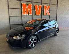 VOLKSWAGEN GOLF 2.0 TSI GTI 16V TURBO GASOLINA 4P AUTOMÁTICO VOLKSWAGEN GOLF 2.0 TSI GTI 16V TURBO GASOLINA 4P AUTOMÁTICO