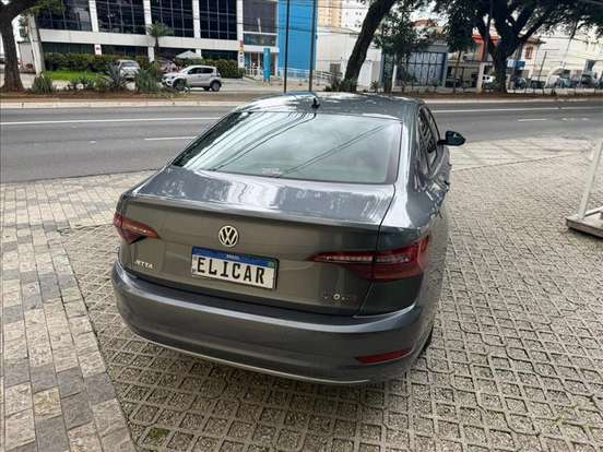 VOLKSWAGEN-JETTA-2019