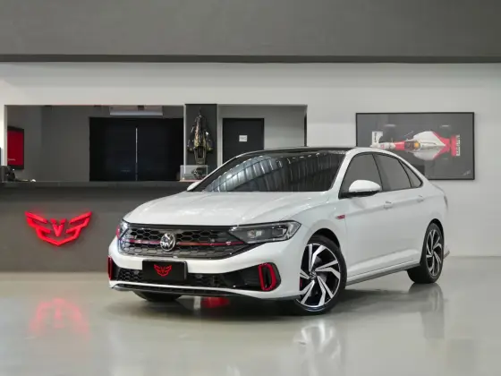 VOLKSWAGEN JETTA 2.0 350 TSI GASOLINA GLI DSG