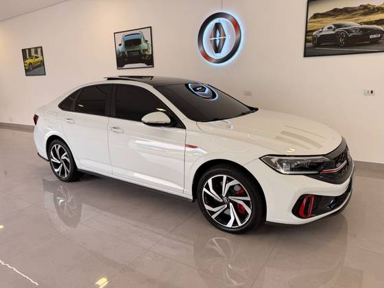 VOLKSWAGEN JETTA 2.0 350 TSI GASOLINA GLI DSG