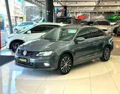 VOLKSWAGEN JETTA 2.0 TSI HIGHLINE 211CV GASOLINA 4P TIPTRONIC VOLKSWAGEN JETTA 2.0 TSI HIGHLINE 211CV GASOLINA 4P TIPTRONIC