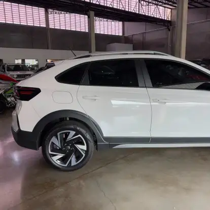 VOLKSWAGEN-NIVUS-1.0 200 TSI TOTAL FLEX HIGHLINE AUTOMÁTICO VOLKSWAGEN-NIVUS-2025