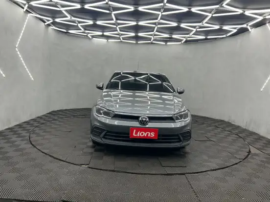 VOLKSWAGEN-POLO-2023