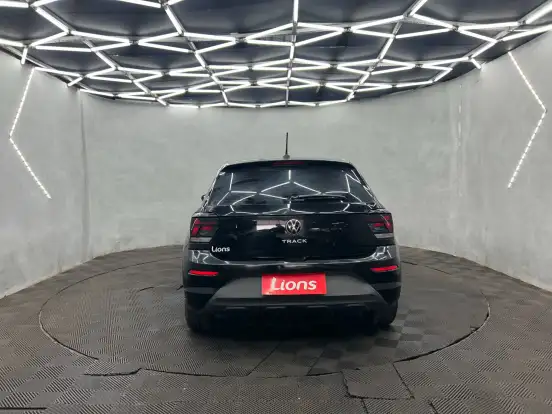 VOLKSWAGEN-POLO-2025