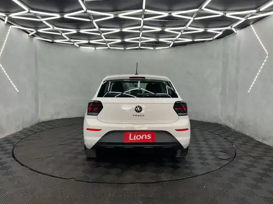 VOLKSWAGEN-POLO-2025