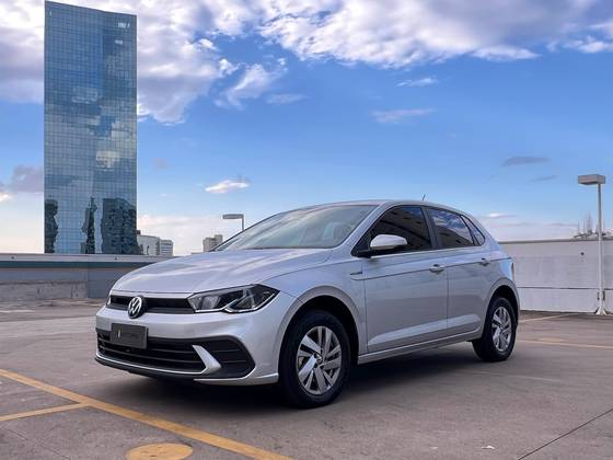 VOLKSWAGEN POLO 1.0 170 TSI COMFORTLINE AUTOMÁTICO