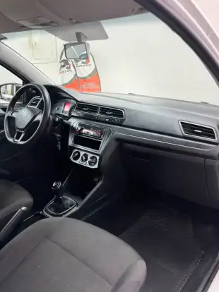 VOLKSWAGEN-SAVEIRO-2024