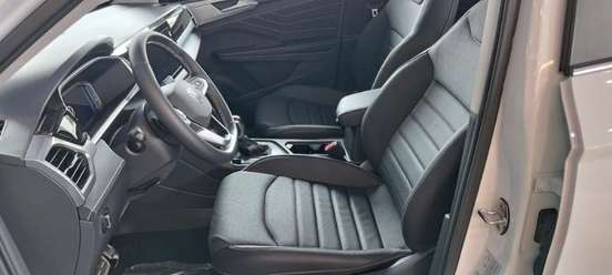 VOLKSWAGEN-TAOS-1.4 250 TSI TOTAL FLEX HIGHLINE AUTOMÁTICO VOLKSWAGEN-TAOS-2025