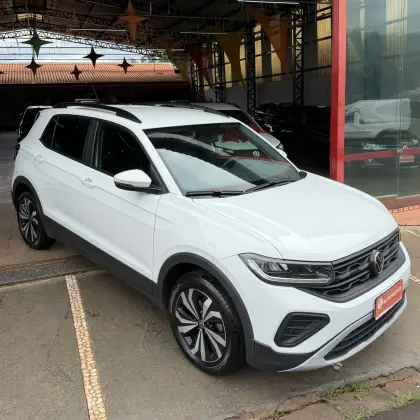 VOLKSWAGEN T-CROSS 1.0 200 TSI TOTAL FLEX AUTOMÁTICO