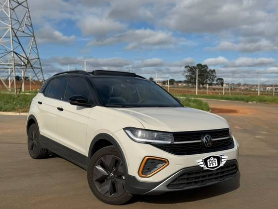 VOLKSWAGEN T-CROSS 1.4 250 TSI TOTAL FLEX EXTREME AUTOMÁTICO
