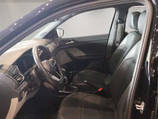 VOLKSWAGEN-T-CROSS-2022