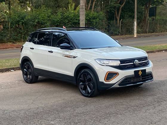 VOLKSWAGEN T-CROSS 1.4 250 TSI TOTAL FLEX HIGHLINE AUTOMÁTICO