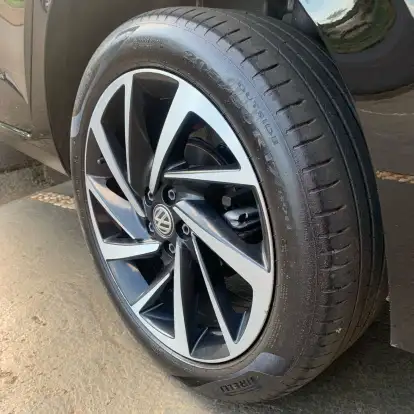 VOLKSWAGEN-VIRTUS-2021