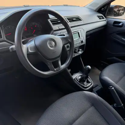 VOLKSWAGEN-VOYAGE-2022