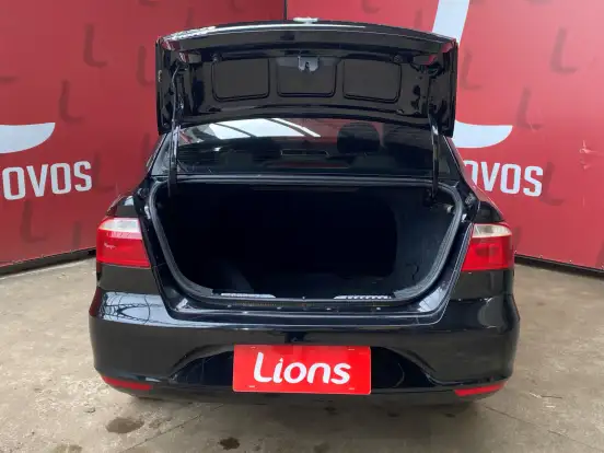 VOLKSWAGEN-VOYAGE-1.6 MSI TOTALFLEX 4P MANUAL VOLKSWAGEN-VOYAGE-2019